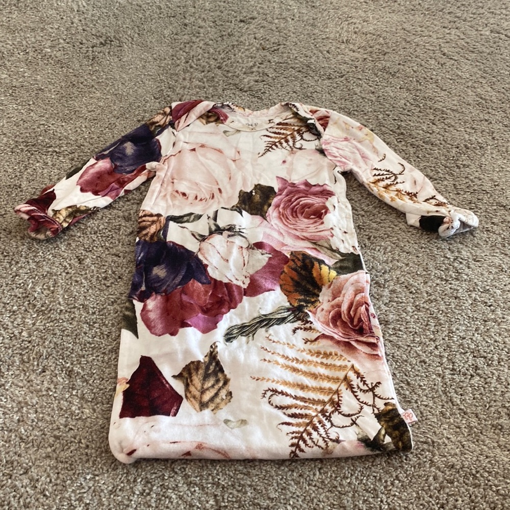 Posh peanut newborn knot gown!